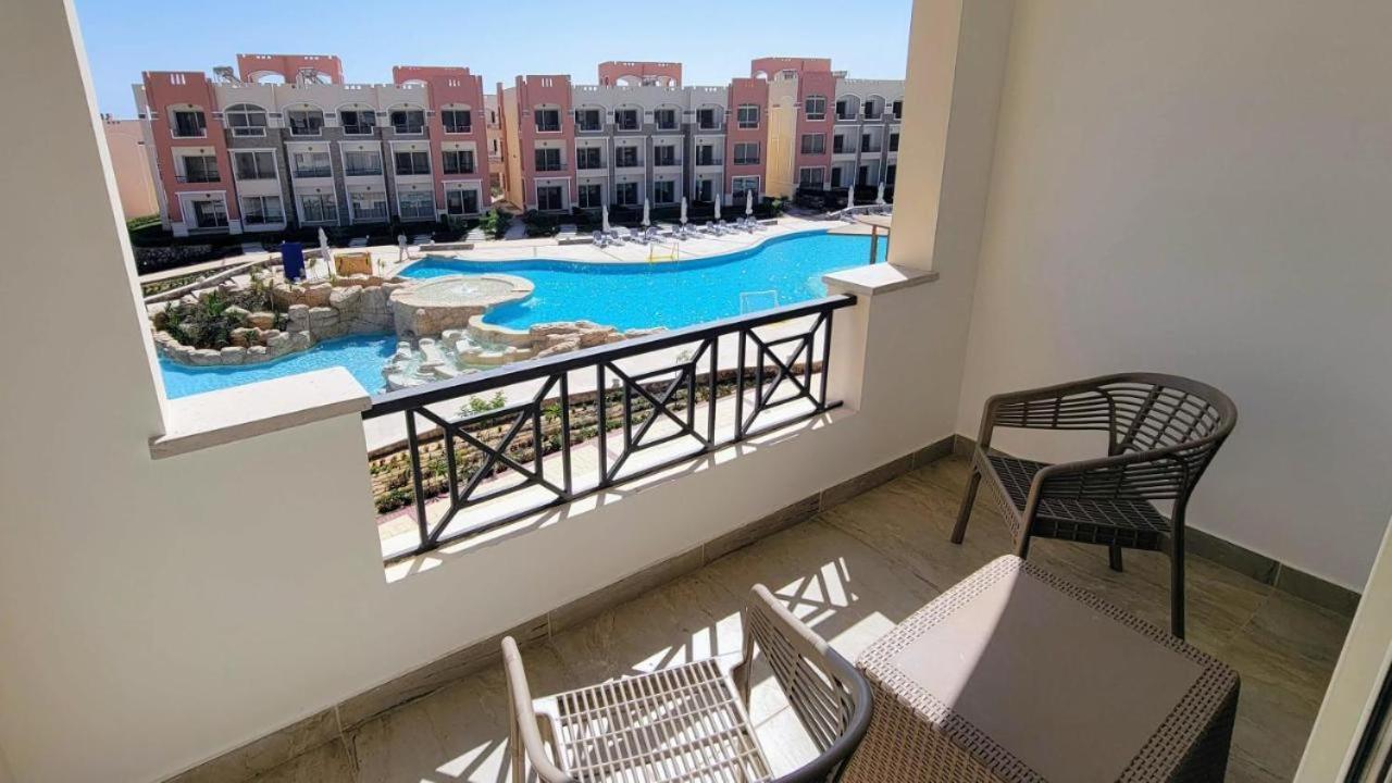 Oyster Bay Beach Resort Abu Dabab Extérieur photo